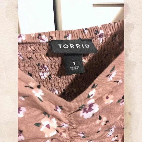 NWOT Torrid Floral Babydoll Tank Tan - Picture 5 of 5
